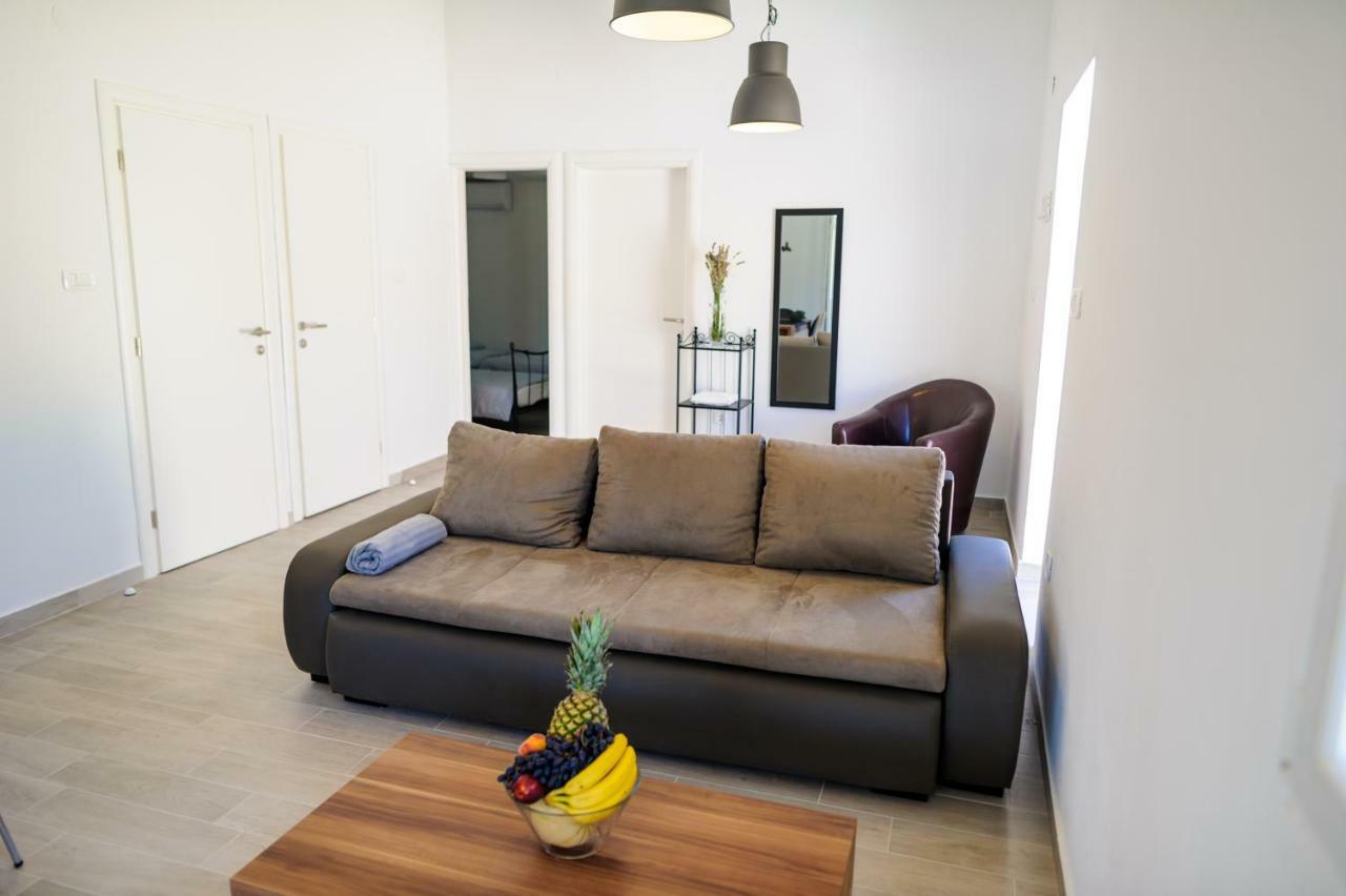 Apartments Lux Pag Đảo Pag Ngoại thất bức ảnh