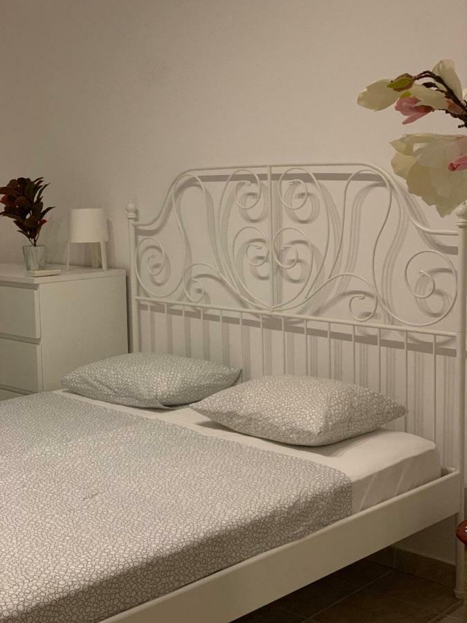 Apartments Lux Pag Đảo Pag Ngoại thất bức ảnh